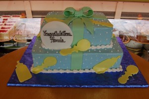 Baby Gift Box - 2 tiers - Buttercream Icing