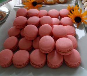 French Macarons - Raspberry - assorted colors/flavors available