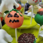 Halloween cake pops