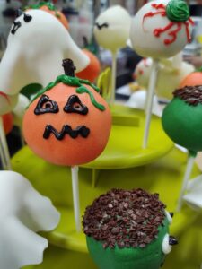 Halloween cake pops