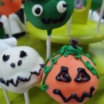 Halloween cake pops